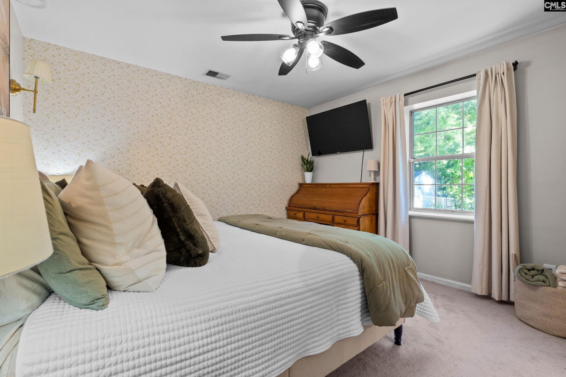 1055 Hilton Sound Drive  Photo 9