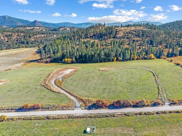000 Skok Rd, Chewelah, WA 99109