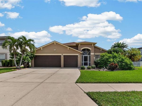 6129 41ST STREET STREET E, BRADENTON, FL 34203
