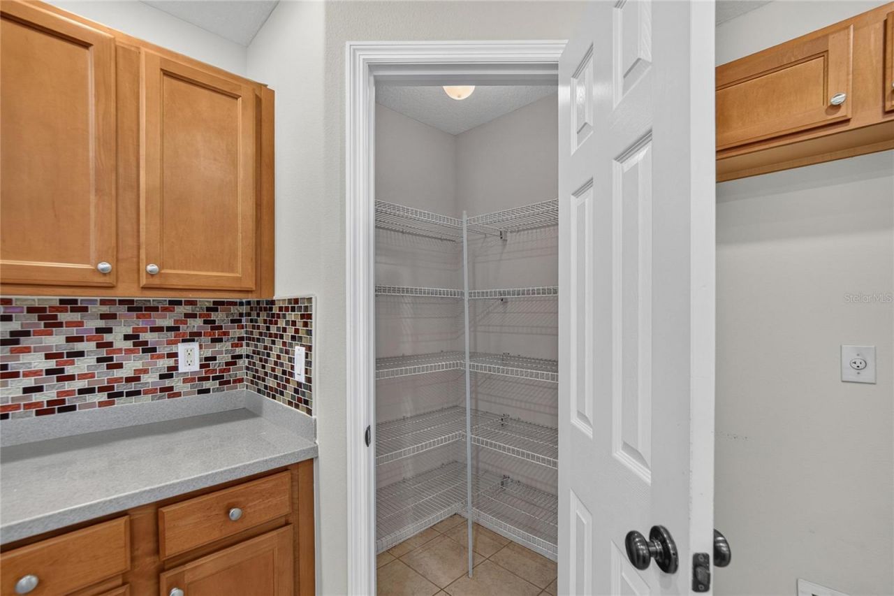 6129 41st Street Street E, Bradenton, FL 34203 Photo