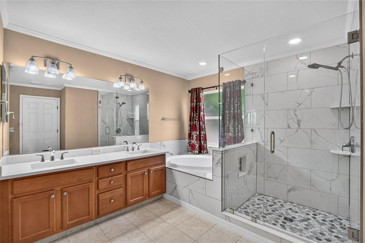 6129 41st Street Street E, Bradenton, FL 34203 Photo