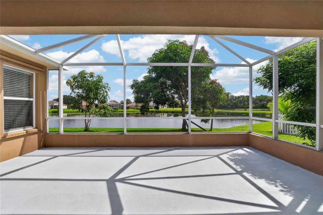 6129 41st Street Street E, Bradenton, FL 34203 Photo