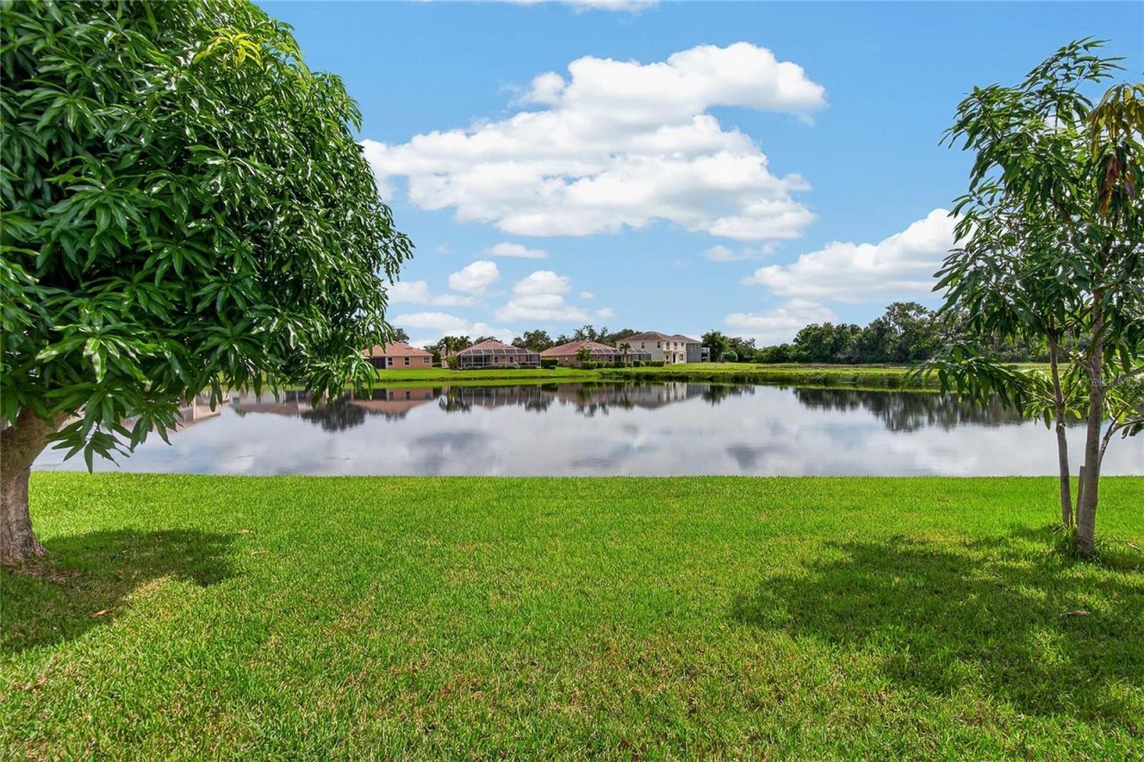 6129 41st Street Street E, Bradenton, FL 34203 Photo