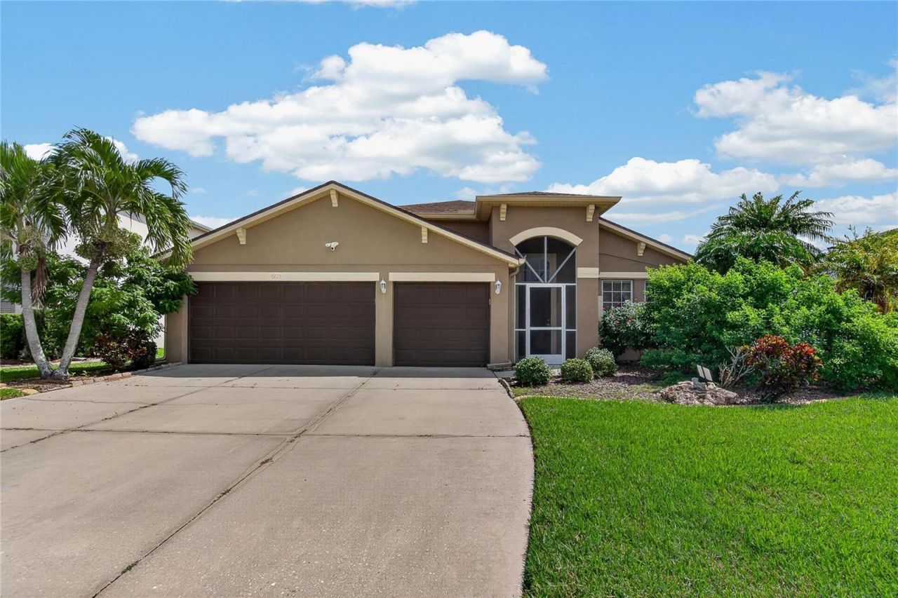 6129 41st Street Street E, Bradenton, FL 34203 Photo