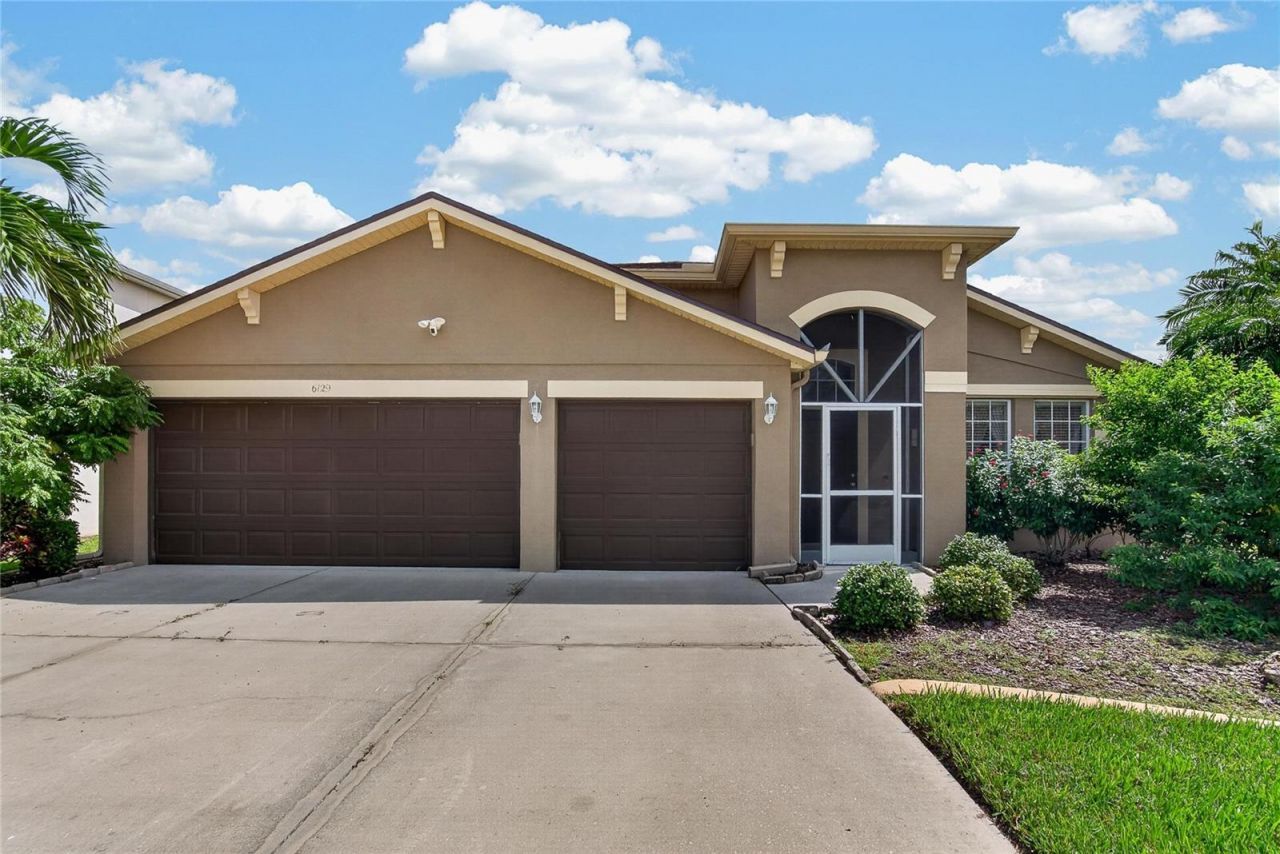 6129 41st Street Street E, Bradenton, FL 34203 Photo