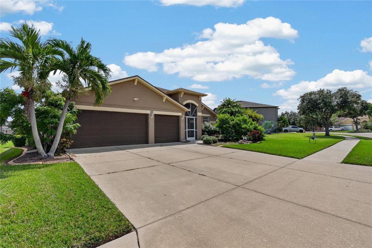 6129 41st Street Street E, Bradenton, FL 34203 Photo