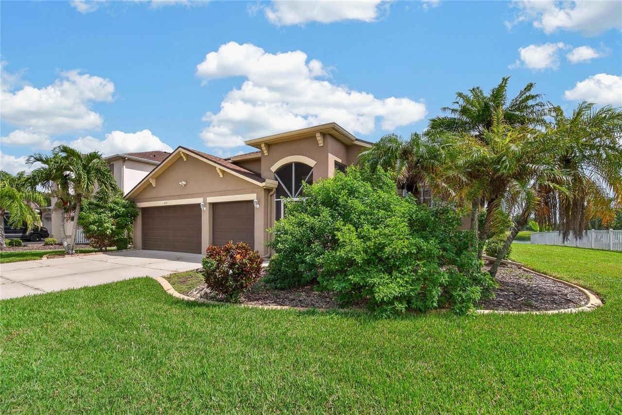 6129 41st Street Street E, Bradenton, FL 34203 Photo