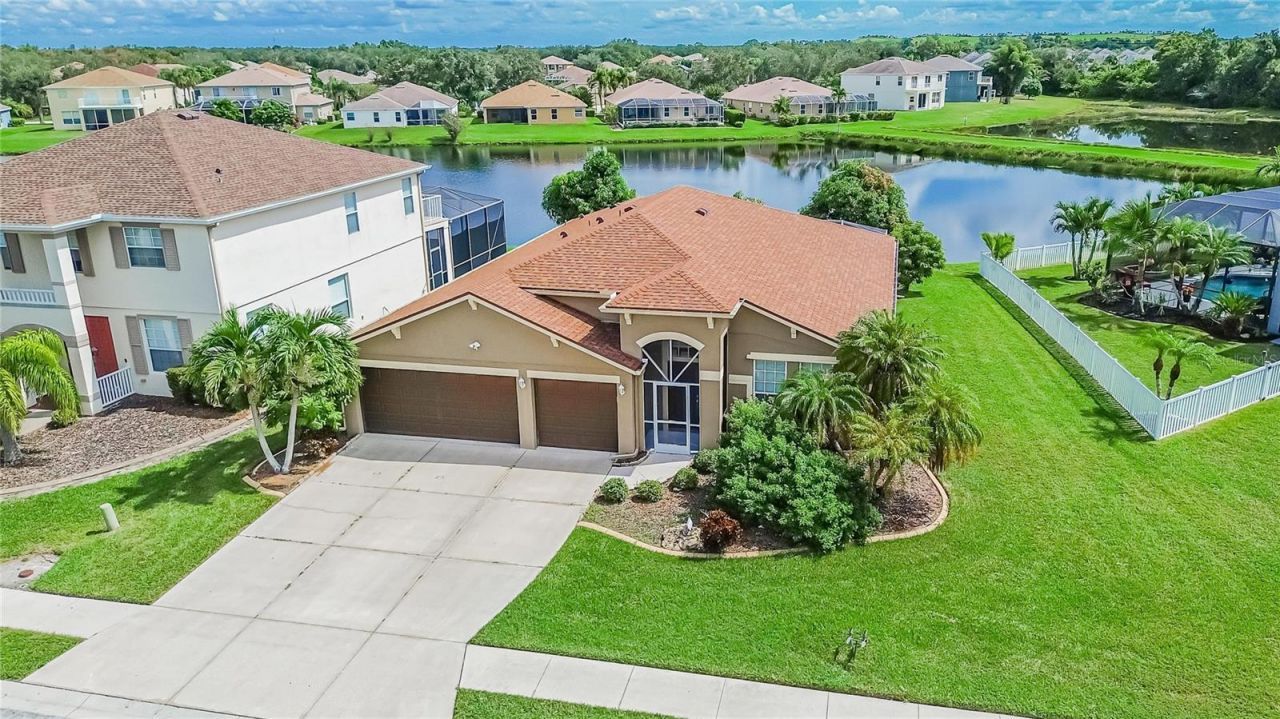 6129 41st Street Street E, Bradenton, FL 34203 Photo