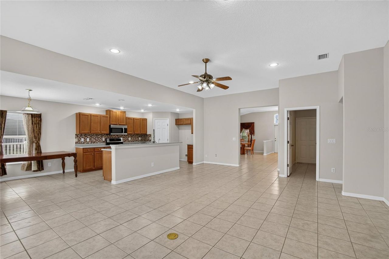 6129 41st Street Street E, Bradenton, FL 34203 Photo