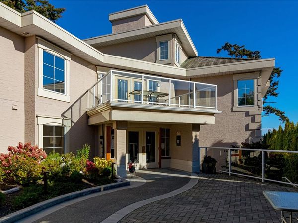 1 Buddy Rd , Unit #103, View Royal, BC V9B 1V6