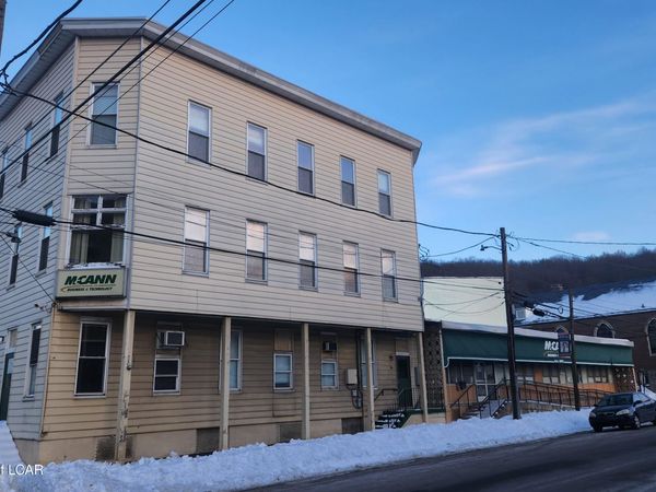 2 E Pine Street, Mahanoy City, PA 17948