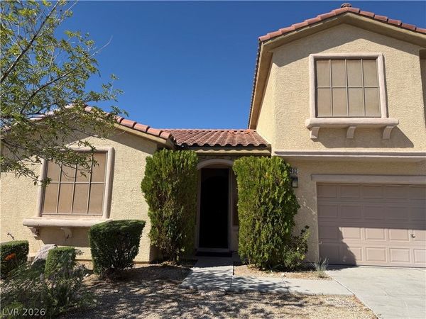 7402 Grand Falls Court , Las Vegas, NV 89113