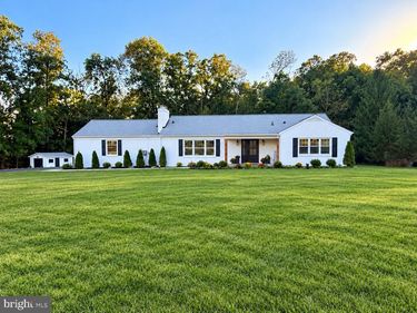 352 N LIMERICK ROAD, SCHWENKSVILLE, PA 19473