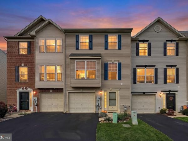 256 COUNTRY RIDGE DRIVE , RED LION, PA 17356