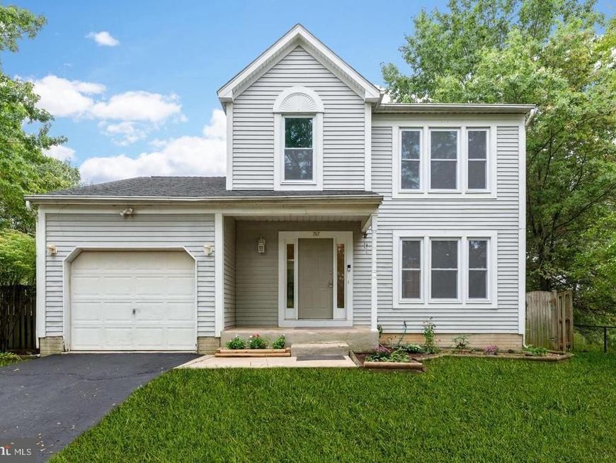 767 Sunnyfield Lane, Baltimore, MD 21225 Main Photo