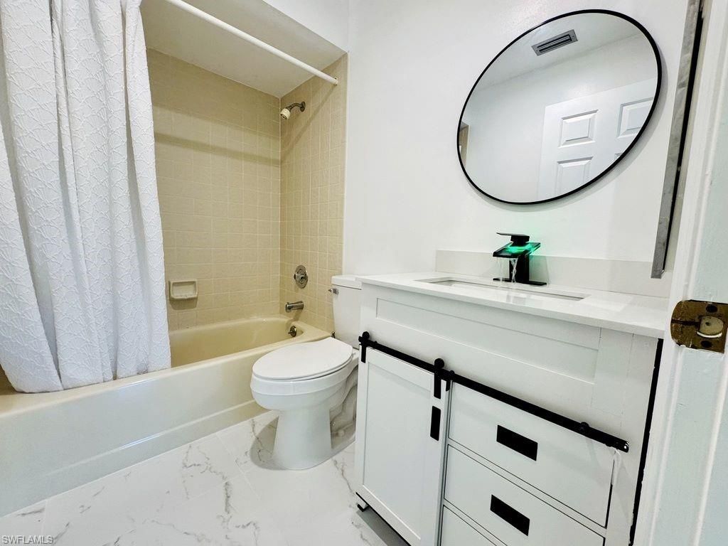 2037 Pine Isle Ln , Unit 2037, Naples, FL 34112 Photo