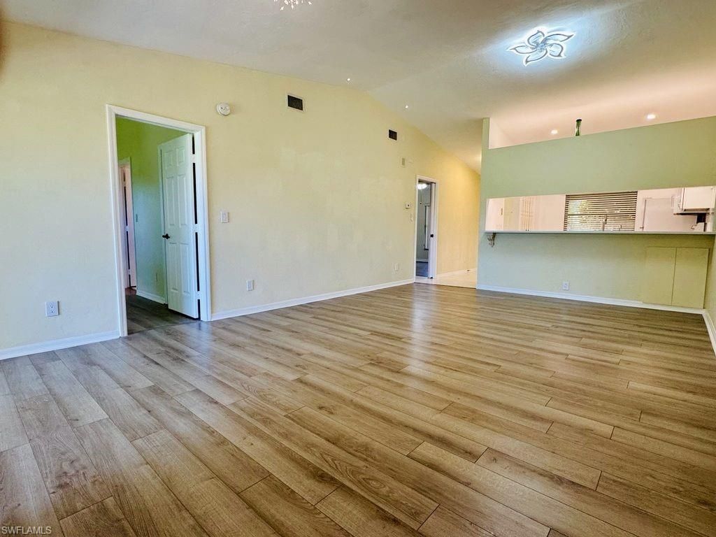 2037 Pine Isle Ln , Unit 2037, Naples, FL 34112 Photo