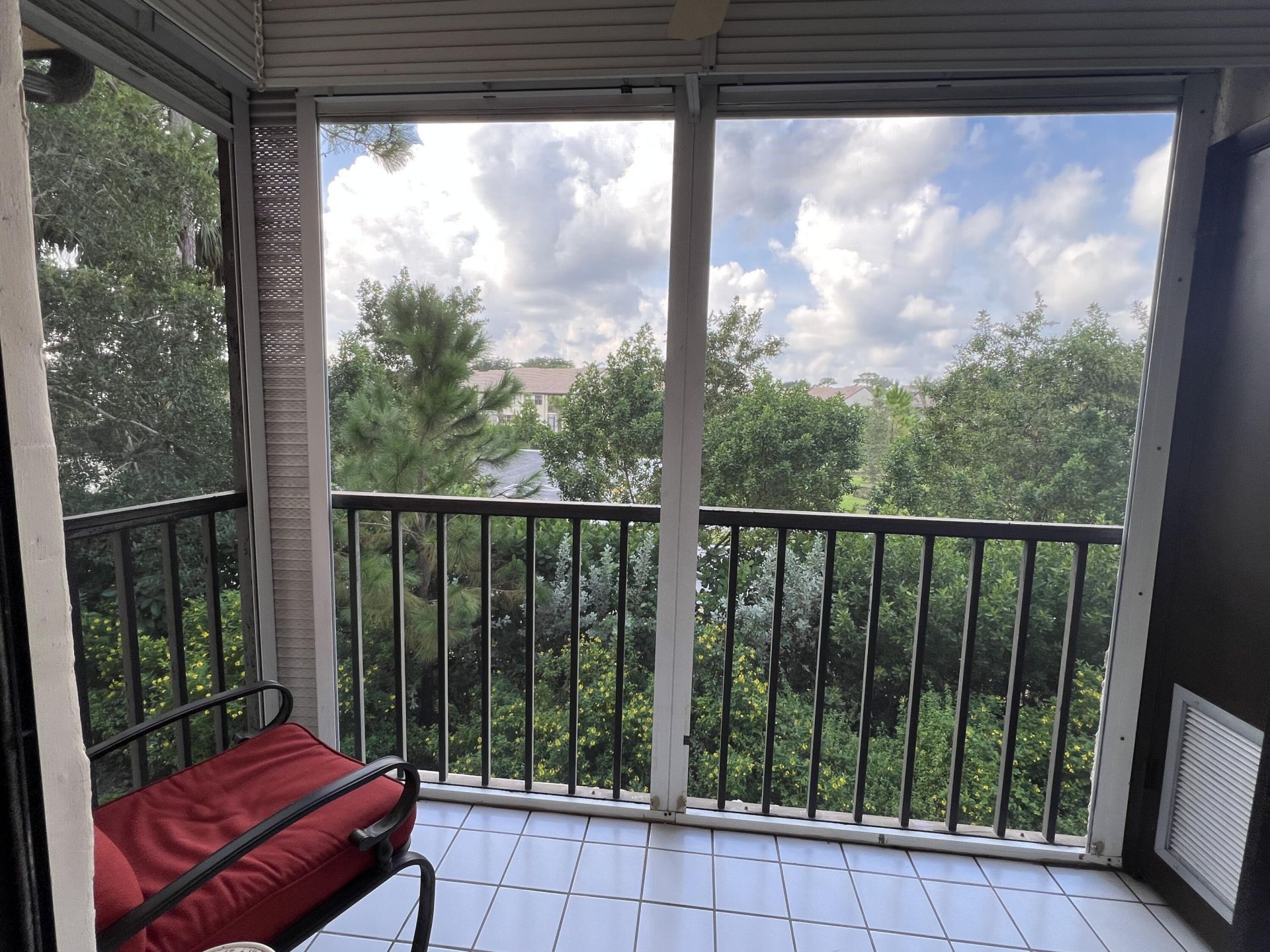 7281 Golf Colony Court, Unit 203, Lake Worth, FL 33467 Photo