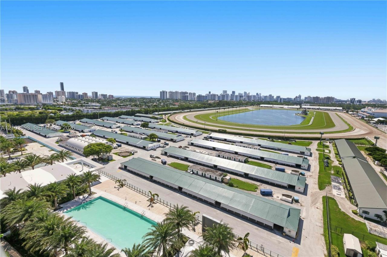 1170 E Hallandale Beach Blvd, Unit 1612, Hallandale Beach, FL 33009 Photo