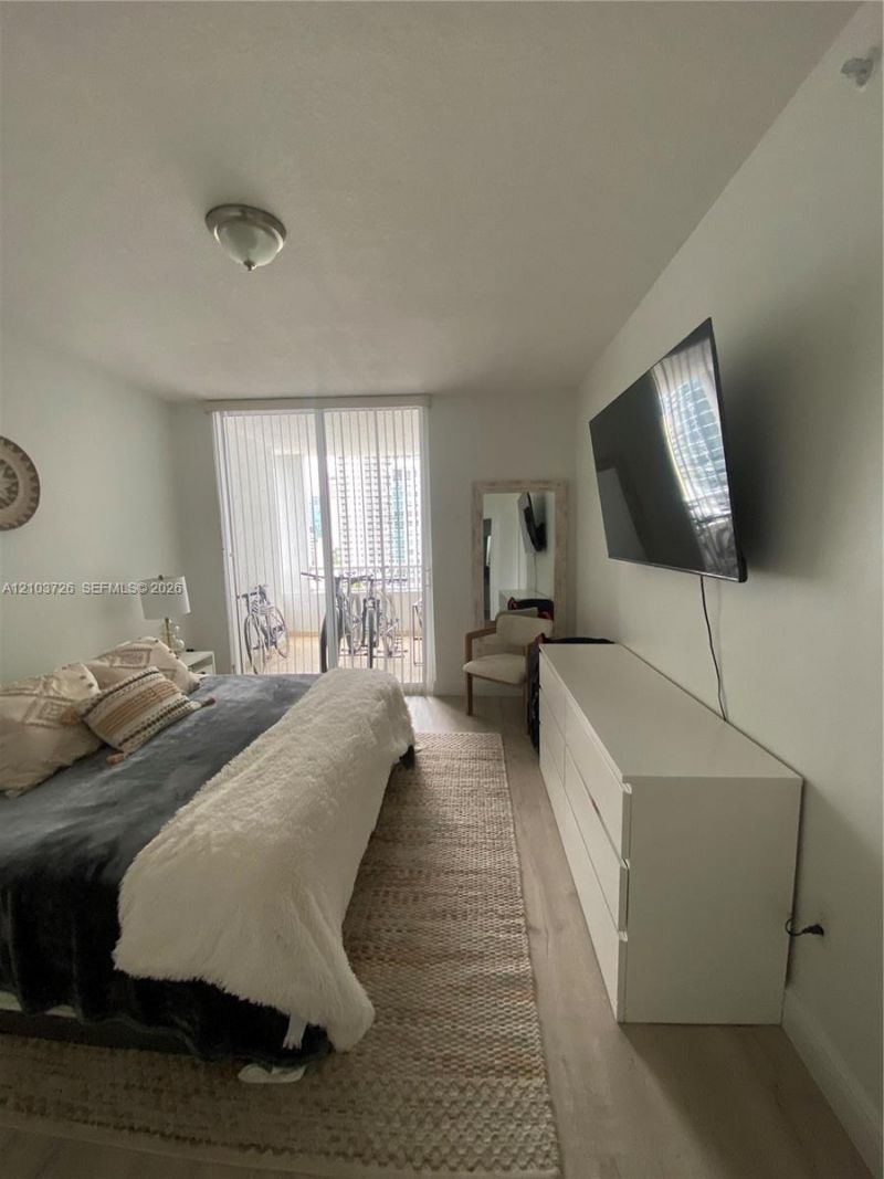 170 SE 14th St, Unit 1908, Miami, FL 33131 Photo