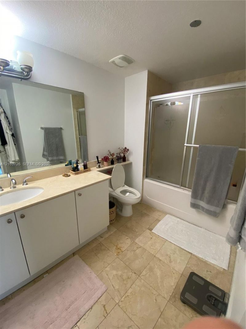 170 SE 14th St, Unit 1908, Miami, FL 33131 Photo