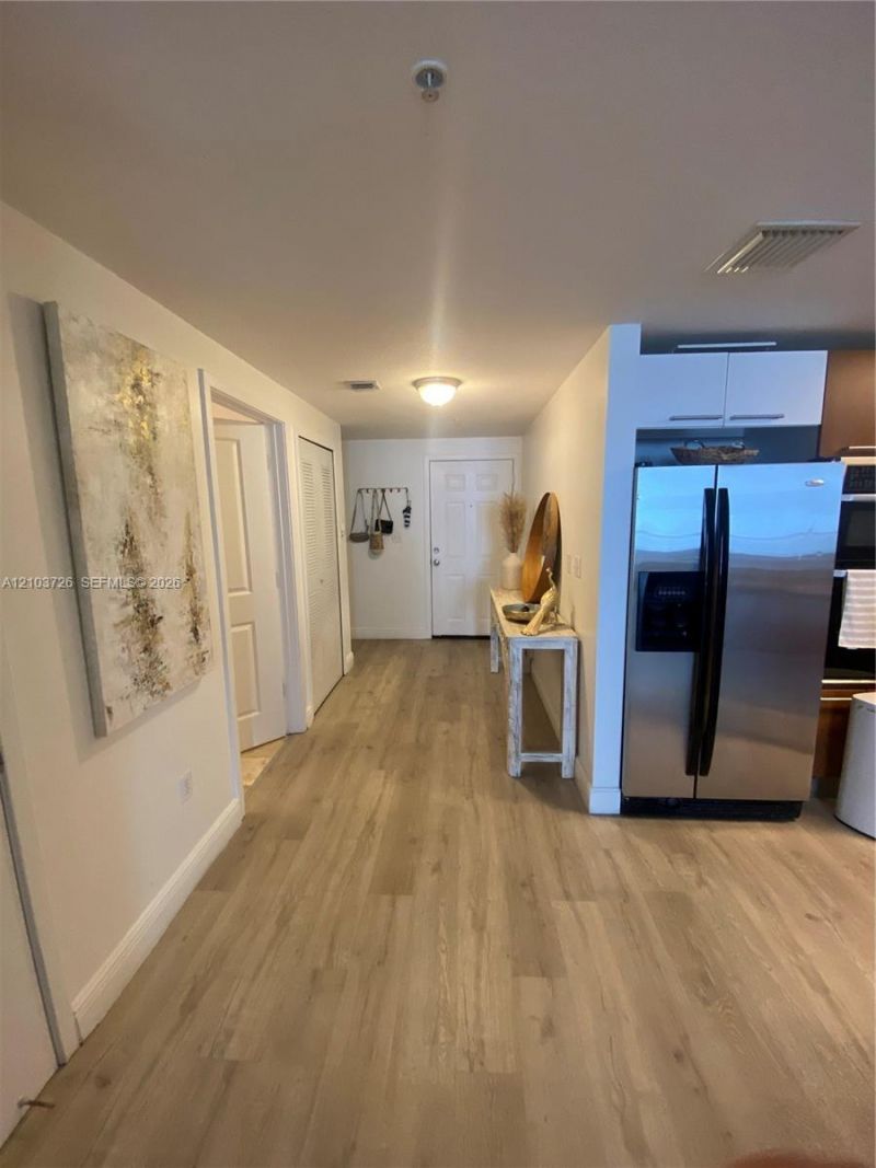 170 SE 14th St, Unit 1908, Miami, FL 33131 Photo