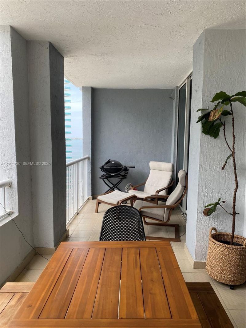 170 SE 14th St, Unit 1908, Miami, FL 33131 Photo