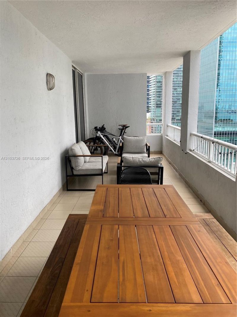 170 SE 14th St, Unit 1908, Miami, FL 33131 Photo