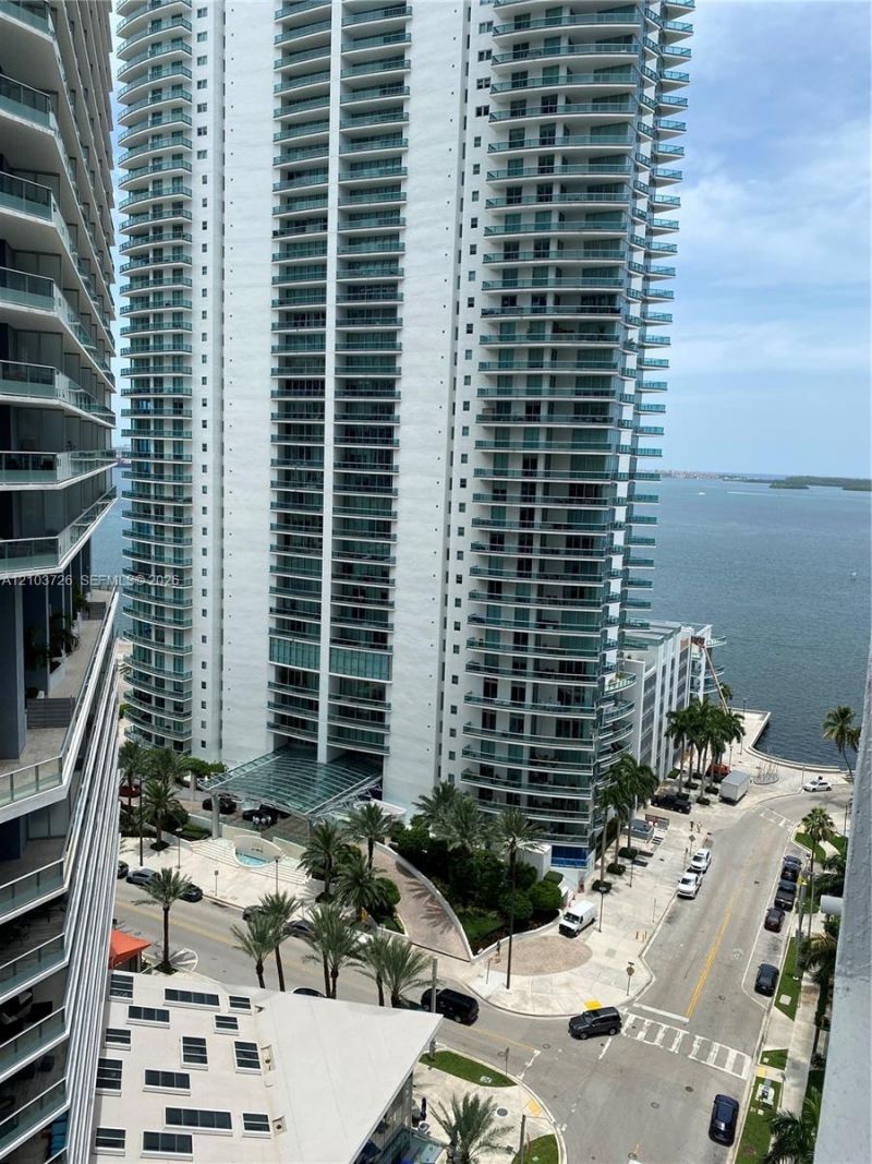 170 SE 14th St, Unit 1908, Miami, FL 33131 Photo