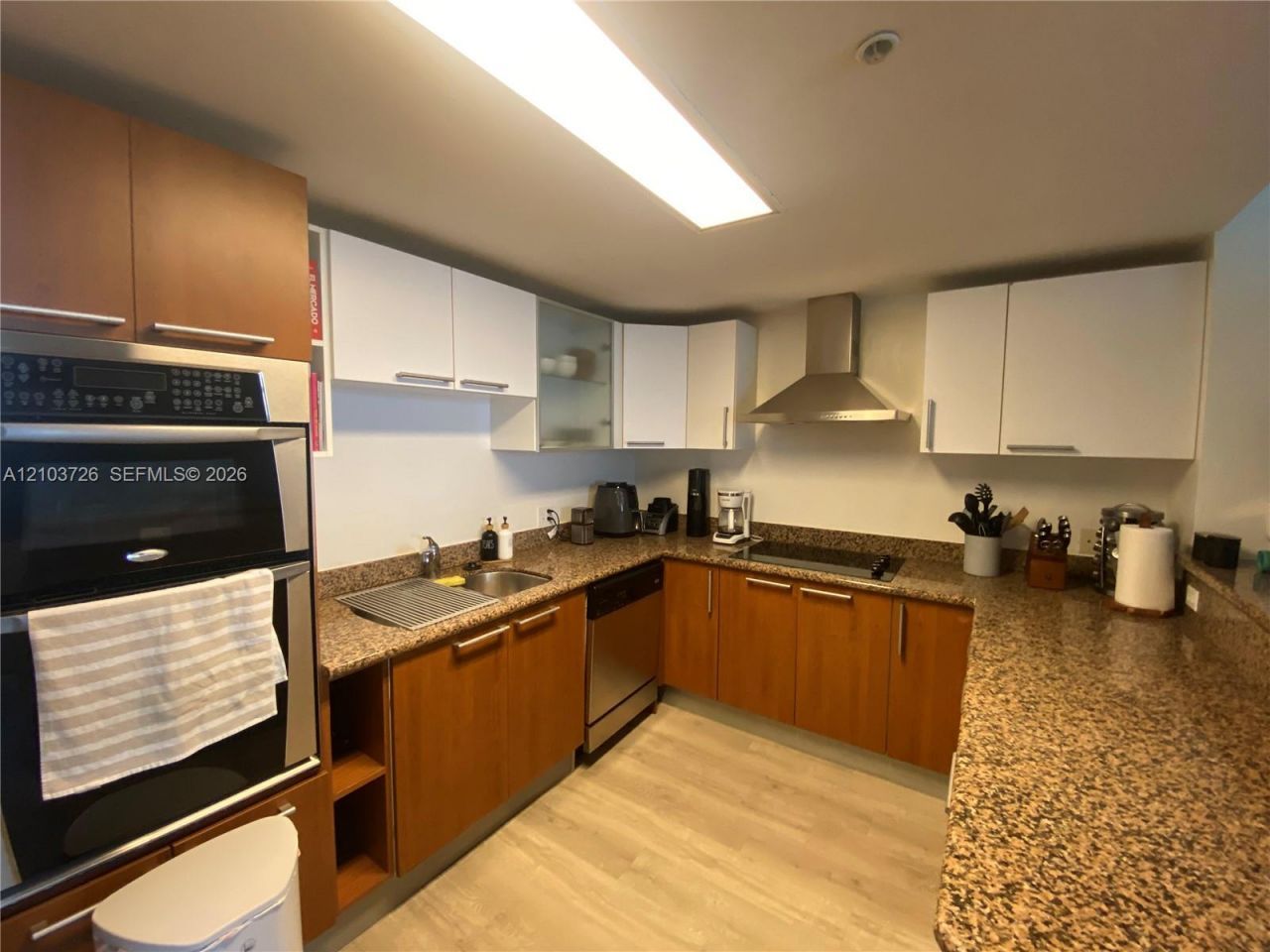 170 SE 14th St, Unit 1908, Miami, FL 33131 Photo