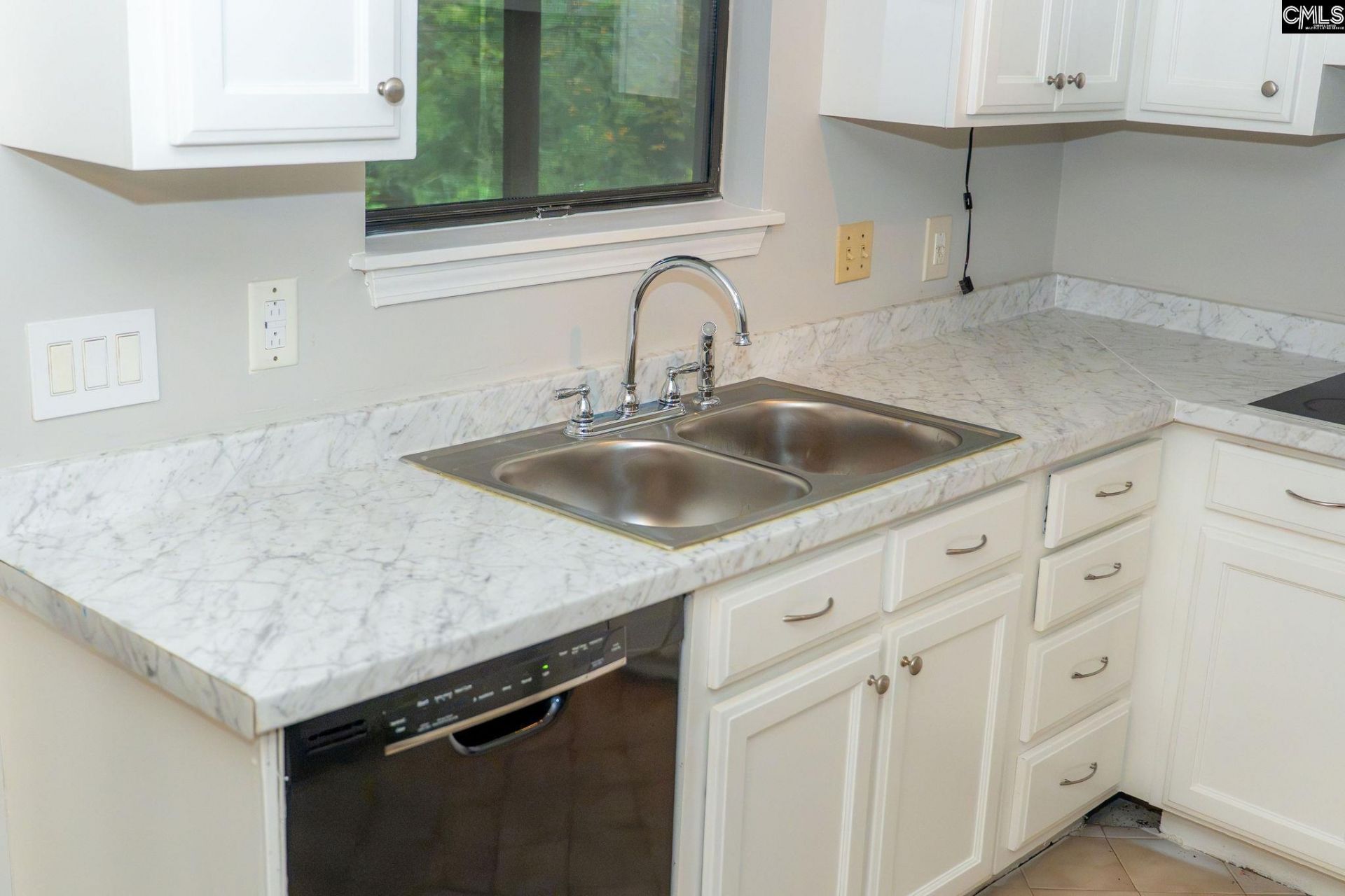 161 Chaunticleer Road  Photo 9