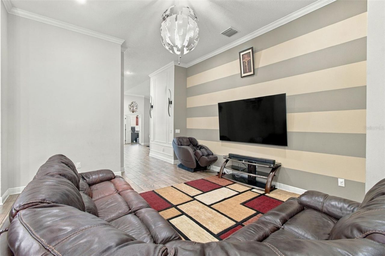 1015 Tracey Ann Loop , Seffner, FL 33584 Photo