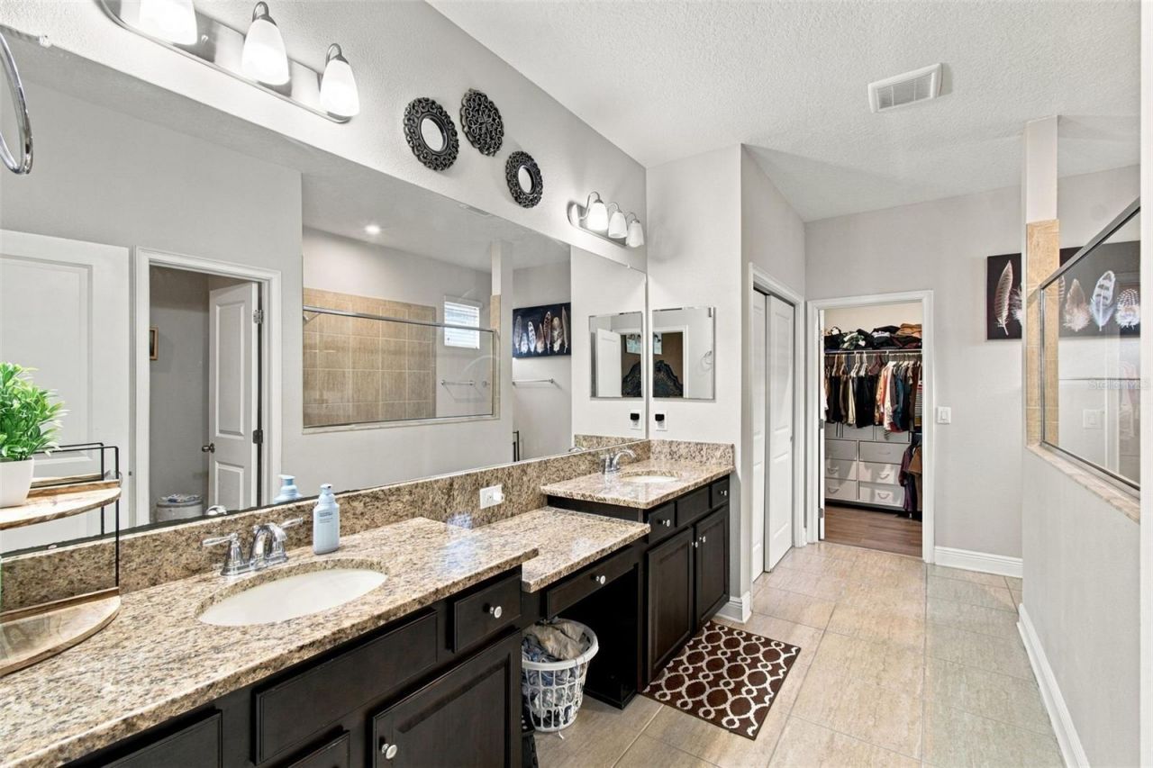 1015 Tracey Ann Loop , Seffner, FL 33584 Photo