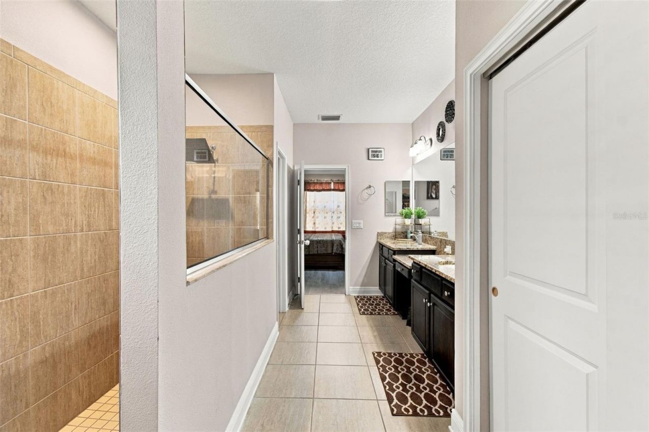1015 Tracey Ann Loop , Seffner, FL 33584 Photo
