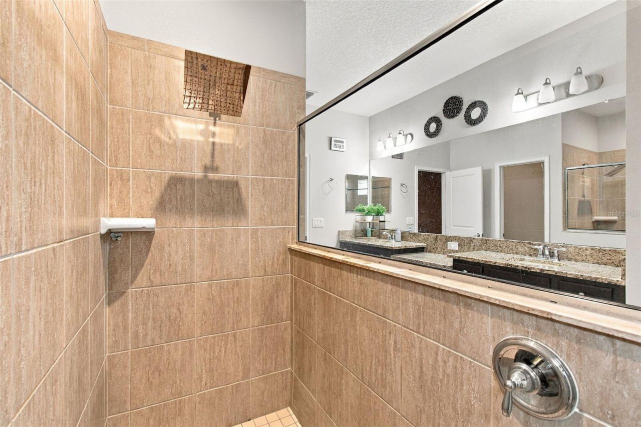 1015 Tracey Ann Loop , Seffner, FL 33584 Photo