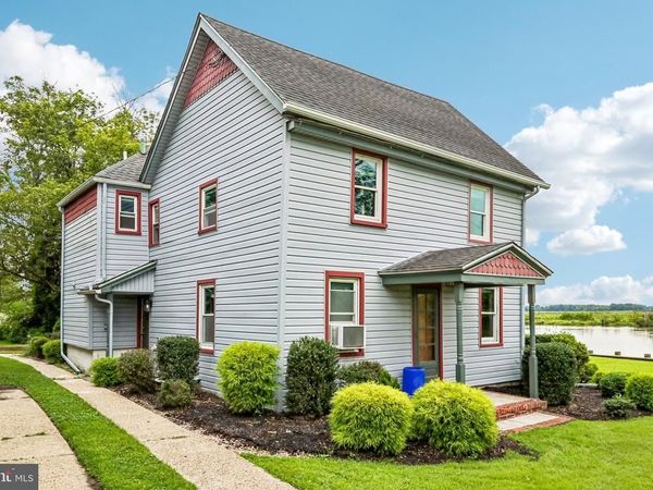 3 S BRIDGEPORT ROAD, BRIDGEPORT, NJ 08014