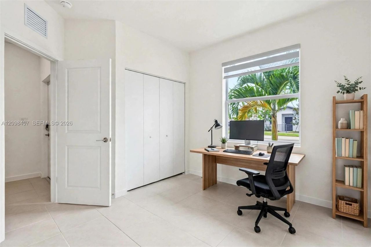 11011 SW 230 Terrace, Miami, FL 33170 Photo