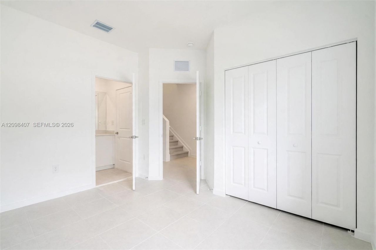 11011 SW 230 Terrace, Miami, FL 33170 Photo