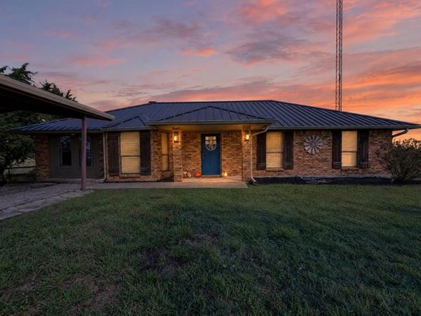 5274 Private Road 1170, Farmersville, TX 75442