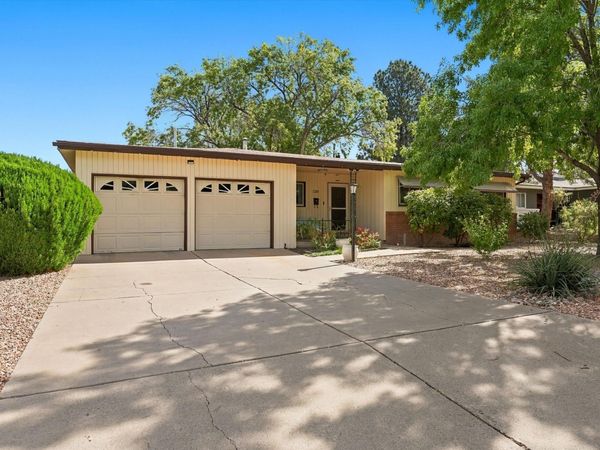 1300 Mesilla Street NE, Albuquerque, NM 87110