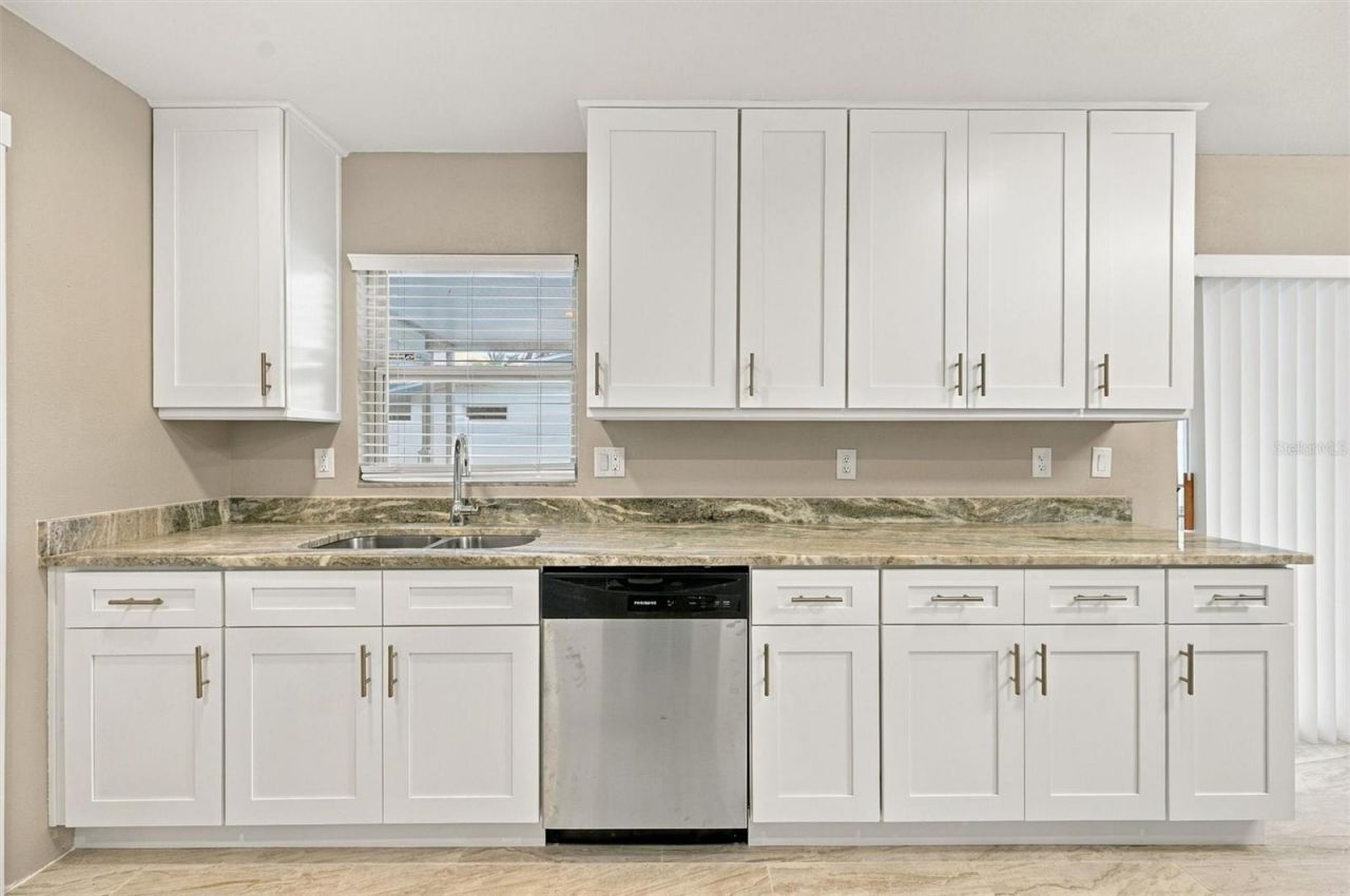 3205 Dunbar Drive , Sarasota, FL 34232 Photo