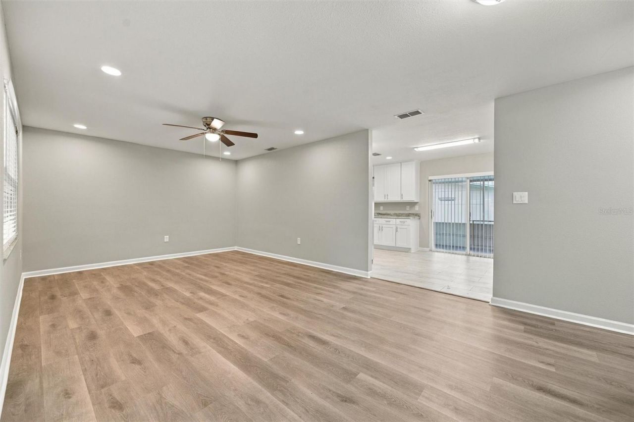 3205 Dunbar Drive , Sarasota, FL 34232 Photo