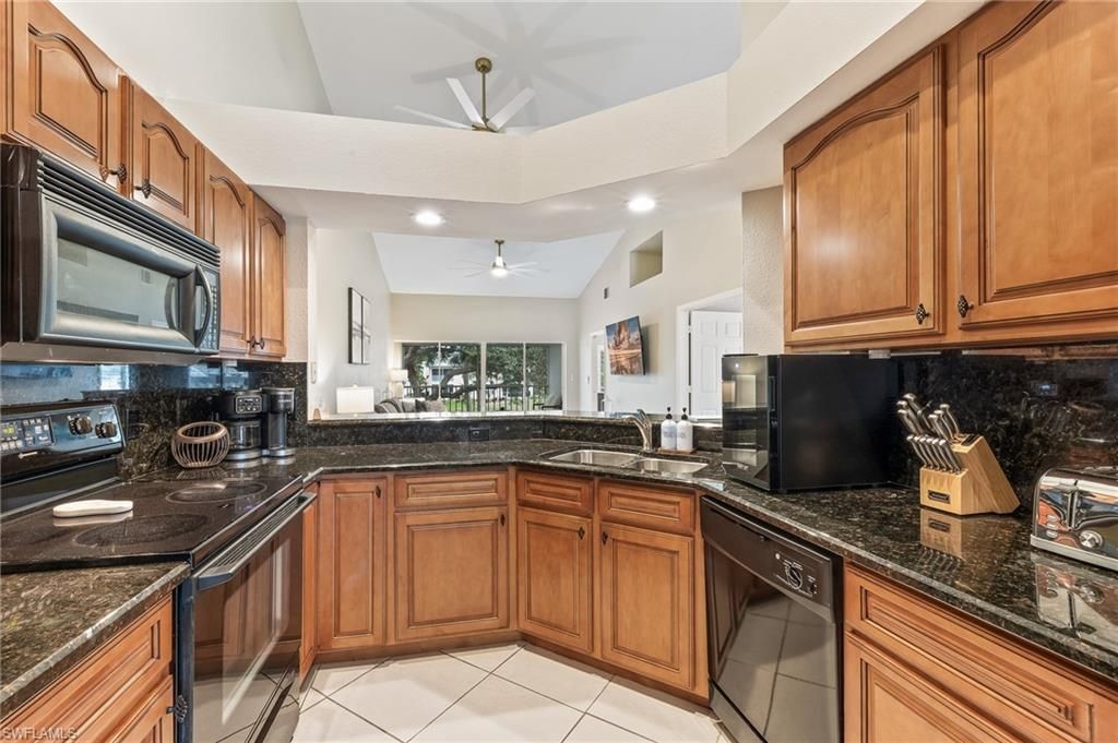 760 Wiggings Lake Dr , Naples, FL 34110 Photo