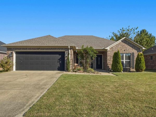 30 Ruby June Drive, Vilonia, AR 72173