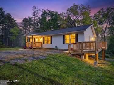 144 CREEK ROAD, FACTORYVILLE, PA 18419