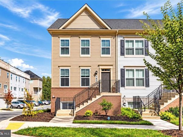 743 WEALD WAY , CLARKSBURG, MD 20871