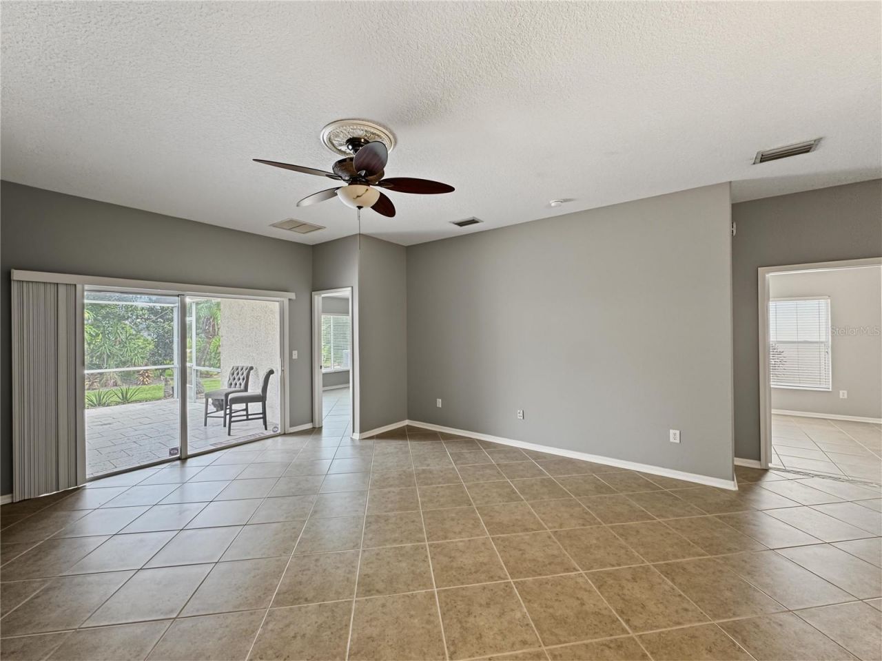 30935 Whitlock Drive, Wesley Chapel, FL 33543 Photo
