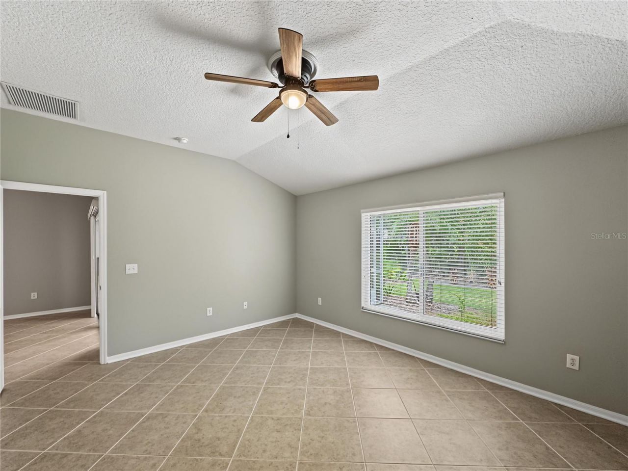 30935 Whitlock Drive, Wesley Chapel, FL 33543 Photo