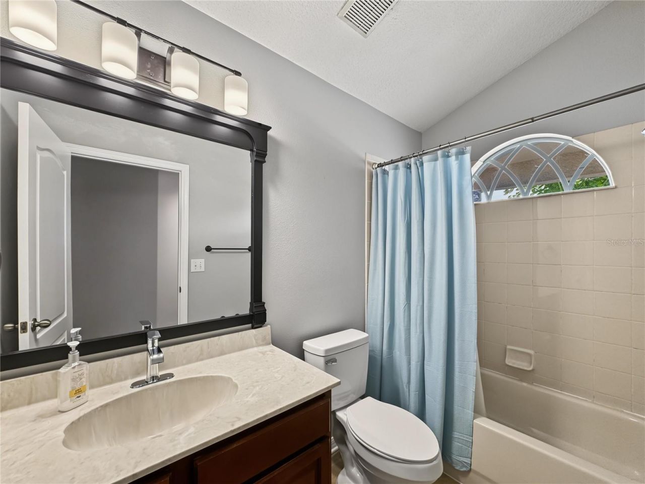 30935 Whitlock Drive, Wesley Chapel, FL 33543 Photo
