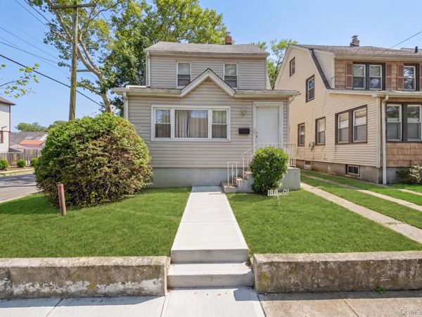 188-01 Mangin Avenue , Saint Albans, NY 11412